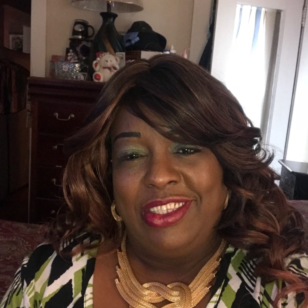 Meet your Posher, Rosalyn